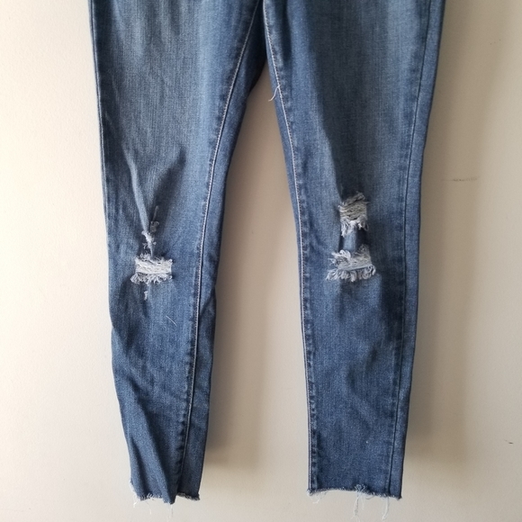 Levis 711 Skinny Distressed Jeans 29 - Picture 3 of 9
